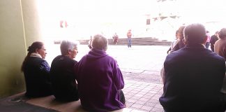 «Recibí toques eléctricos», jubilada