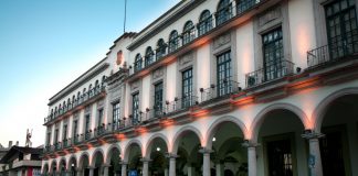 Ayuntamiento de Xalapa carece de escrituras, no paga predial