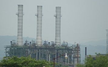 Inician movilizaciones contra la venta del Complejo Escolín en Poza Rica