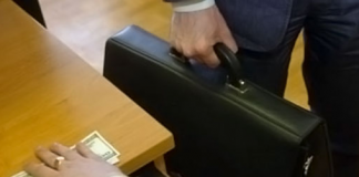 Simplificación fiscal, camino para bajar la corupción