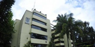 Personal sin perfil y subsidios inflados en la UV