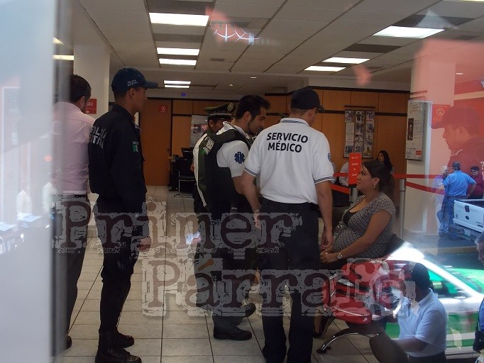 Video: Asalto en el banco Santander del centro de Xalapa - Portal de ...