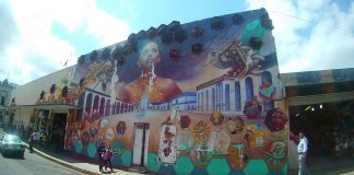 Deteriorado el mural del mercado Jáuregui