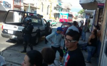 Huevazos a la casa de campaña de Montano