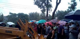 Policía de Veracruz reprime a habitantes de colonia El Trébol, en Córdoba.