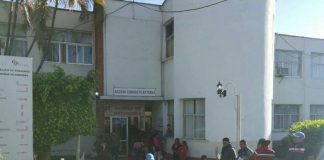 Escapa asesino de médico, pasó frente al custodio