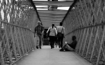 Cuando falta todo en tu alrededor…