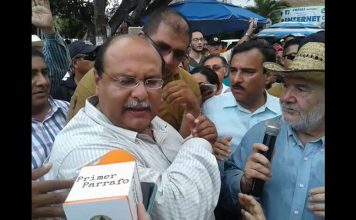 «No digas pendejadas. Estúpido»; Alcalde de Actopan amenaza a manifestante