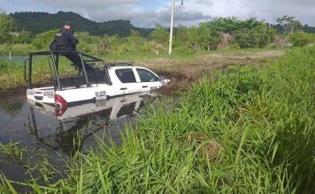 Se accidenta patrulla de la policía estatal en Vega de Alatorre