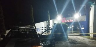 Hallan muertos a 2 policías estatales en motel de Martínez