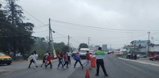 Personal de Tránsito del Estado en Altotonga resguarda a turistas